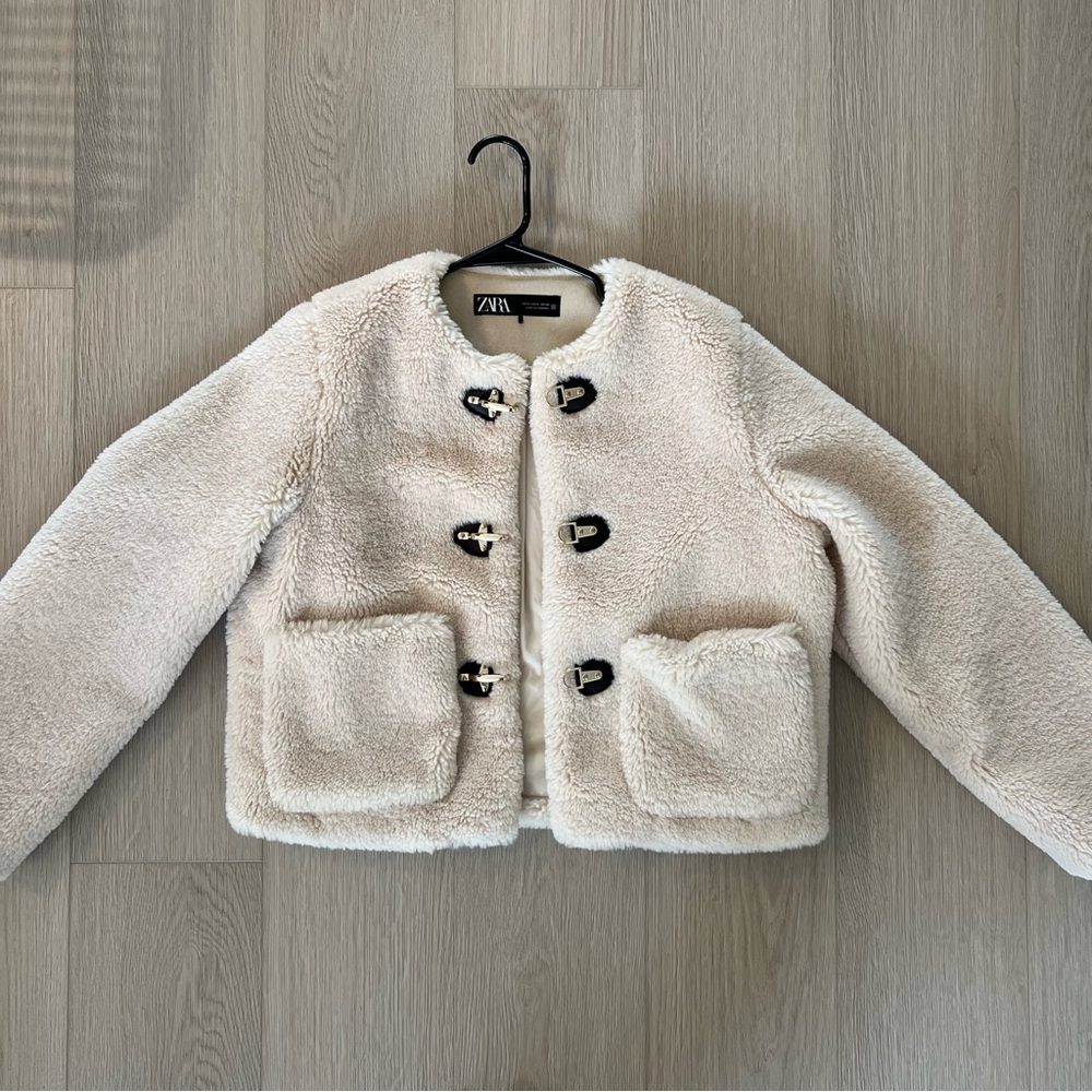 Zara Ivory Faux Fur Coat